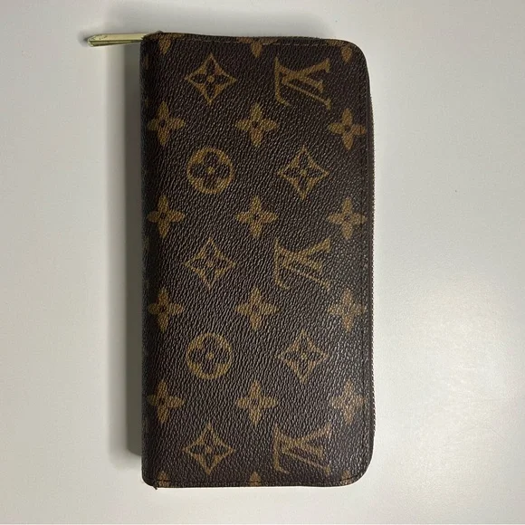 Louis Vuitton Brown Monogram Zip Wallet - Picture 4 of 4
